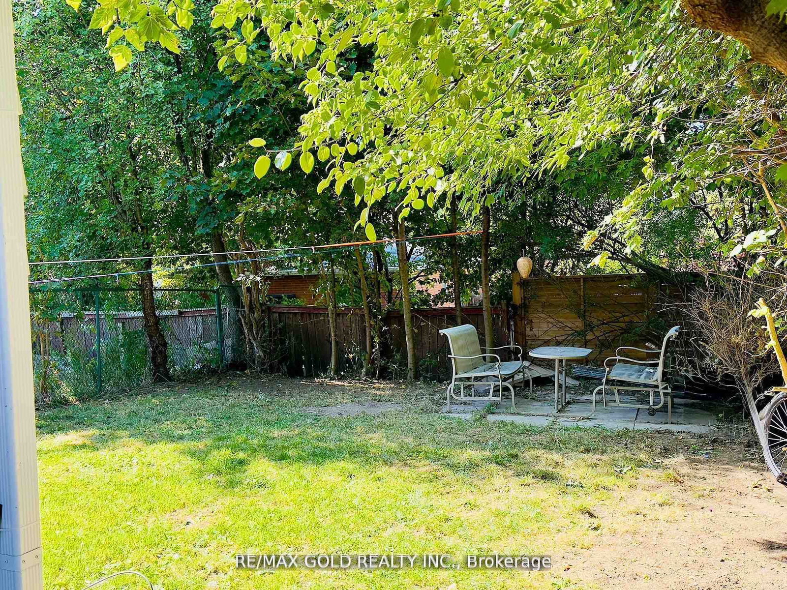 156 Mooregate Crescent, Unit Lower - Photo 25