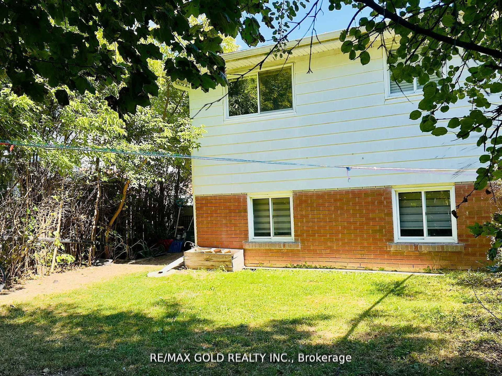 156 Mooregate Crescent, Unit Lower - Photo 27