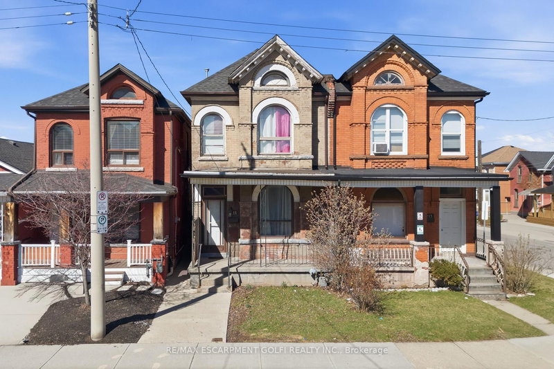 home for sale on 211 West Avenue N