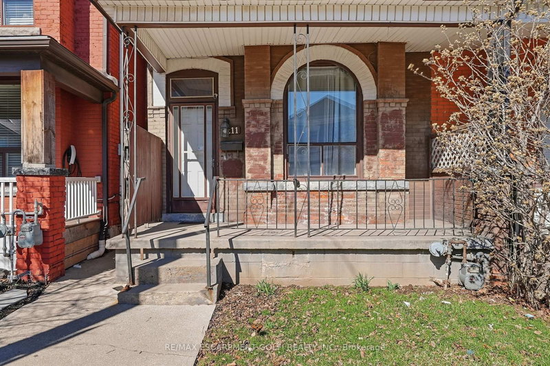 211 West Ave N, Hamilton, L8L 5C7 | Image 2