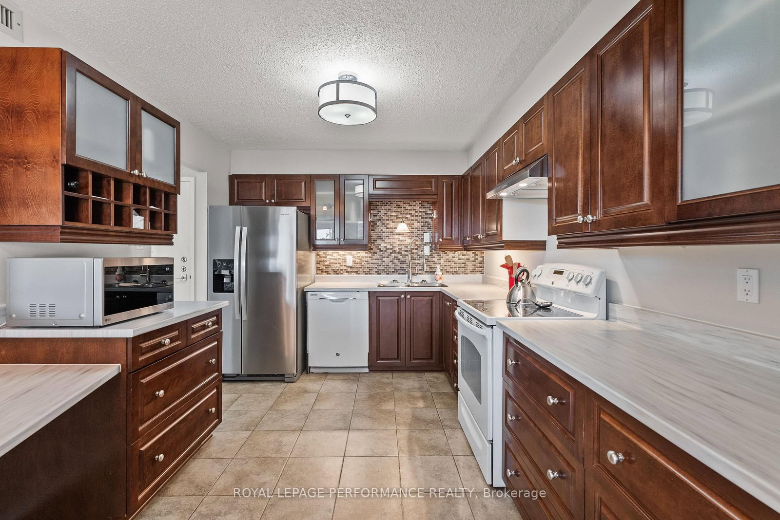 200 Lafontaine Avenue, Unit Unit #407 - Photo 8