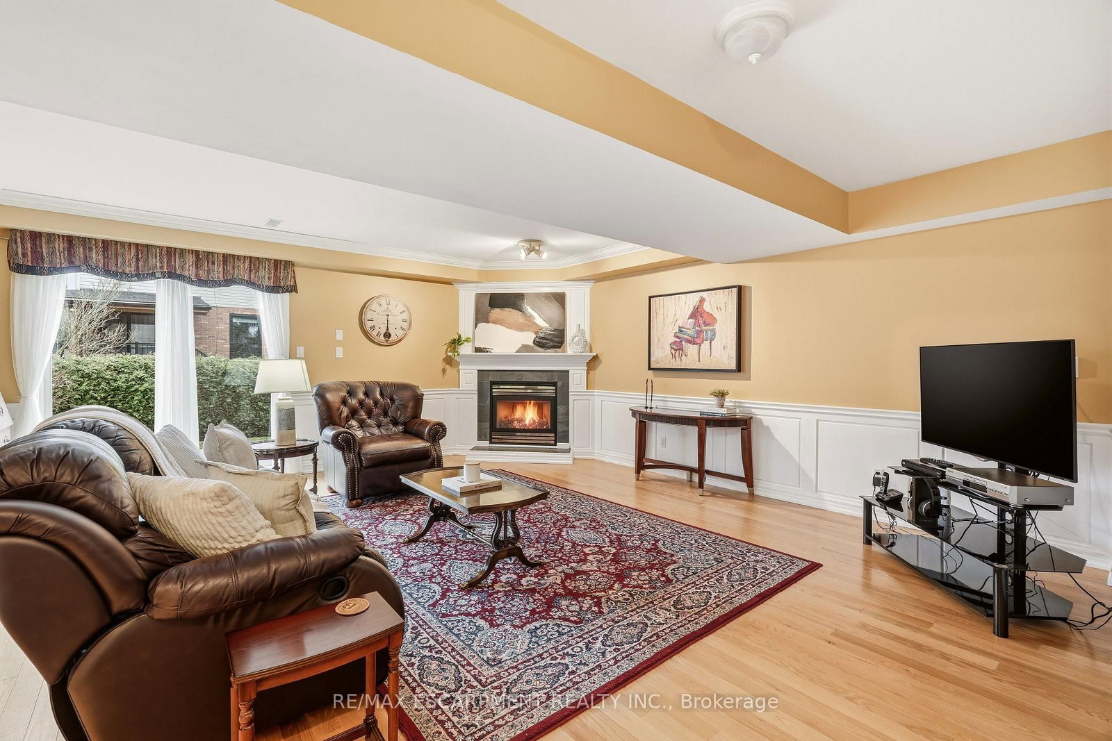 Detached House for sale at 542 Jerseyville Road, Hamilton, Ontario, L9G 3L5 - Ancaster - MLS: X12951382