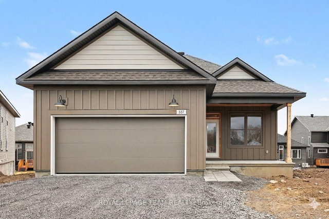 537 Swinley Crescent