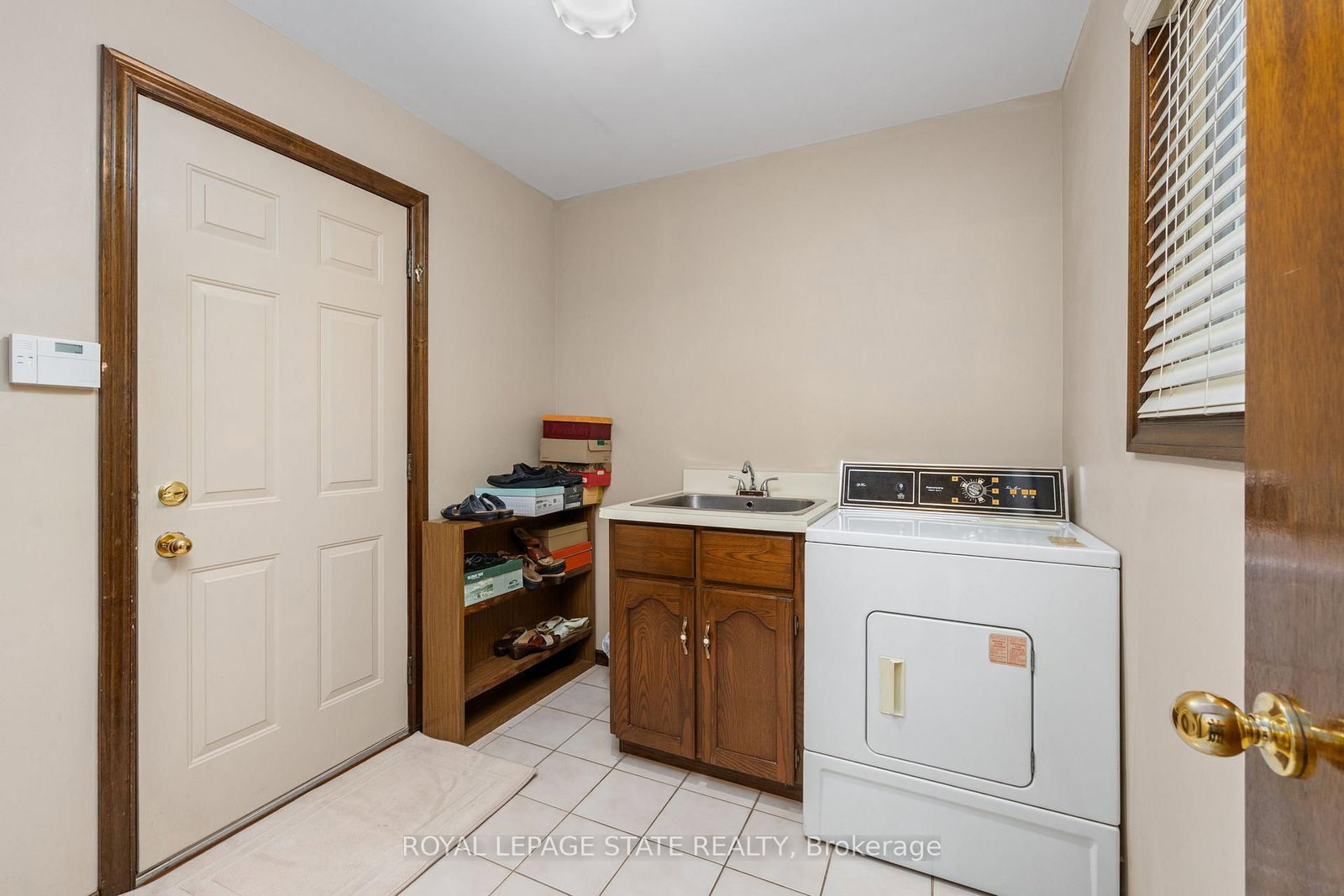 Detached House for sale at 57 Derek Drive, Hamilton, Ontario, L8G 5A4 - Gershome - MLS: X12951464