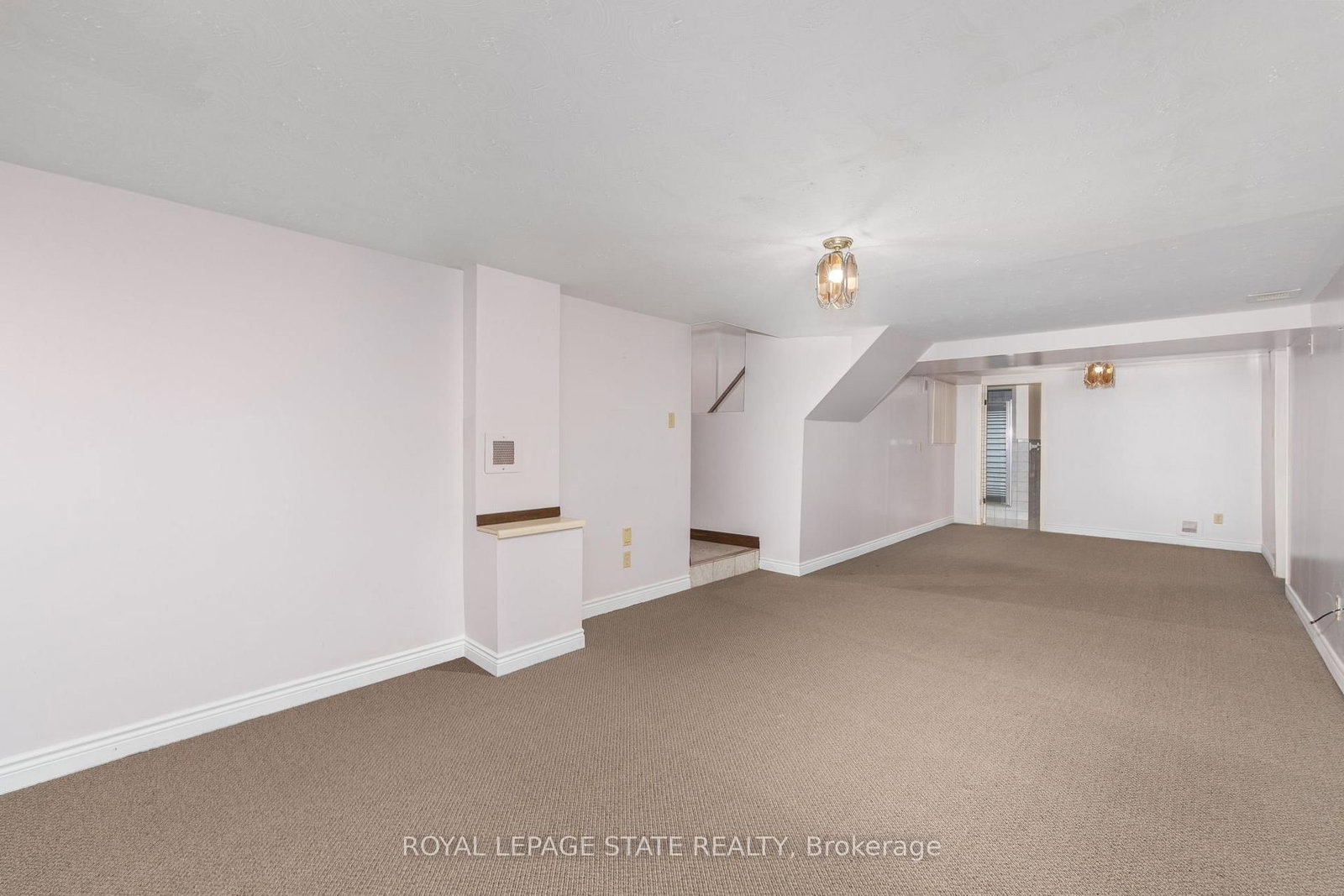 Detached House for sale at 57 Derek Drive, Hamilton, Ontario, L8G 5A4 - Gershome - MLS: X12951464