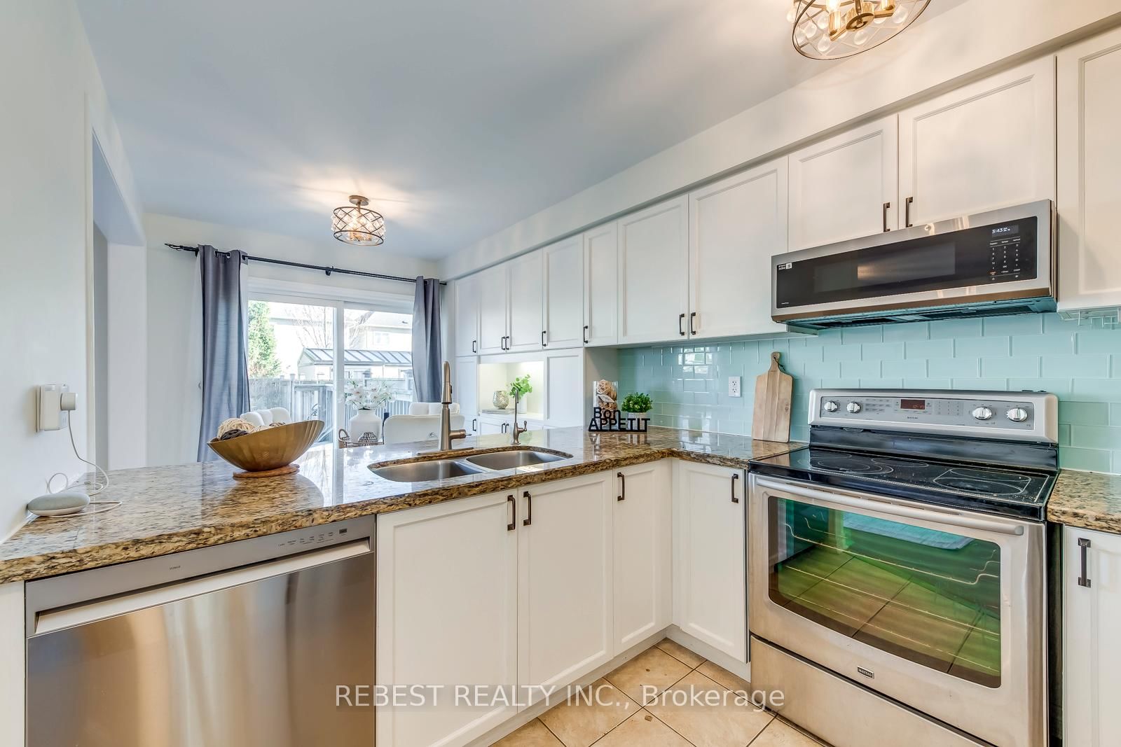 67 Golden Iris Crescent - Photo 20