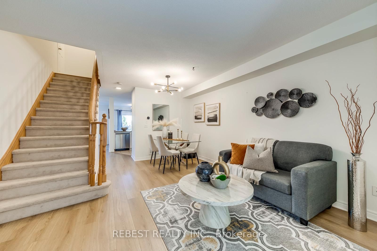 67 Golden Iris Crescent - Photo 6