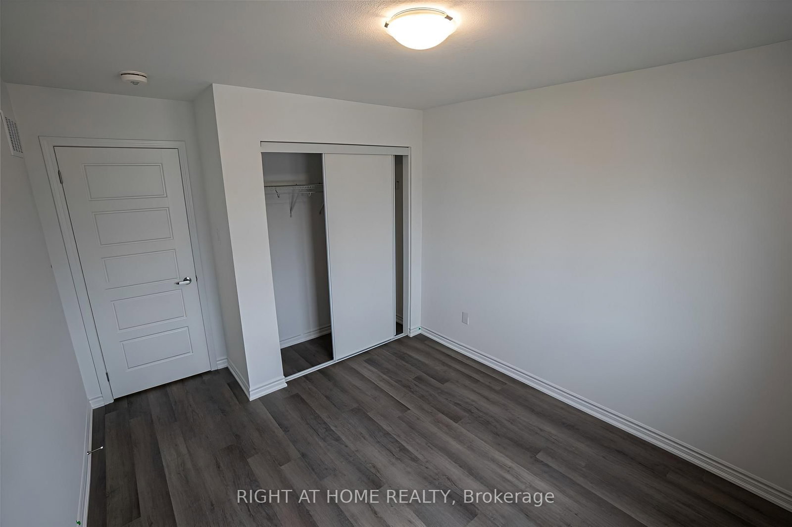 65 Forestwalk Street - Photo 14