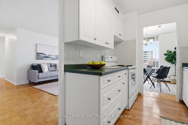 708 - 15 Towering Heights Boulevard N