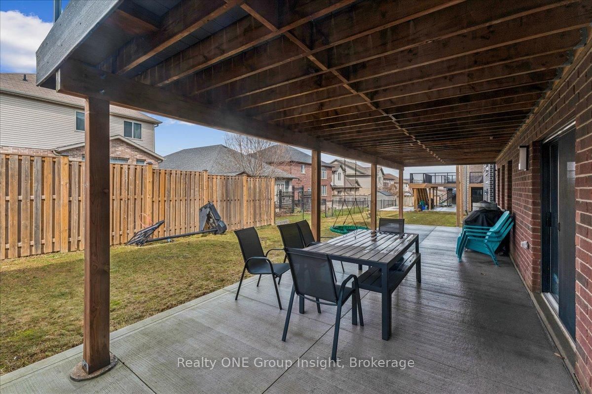 570 Bridgemill Crescent - Photo 46