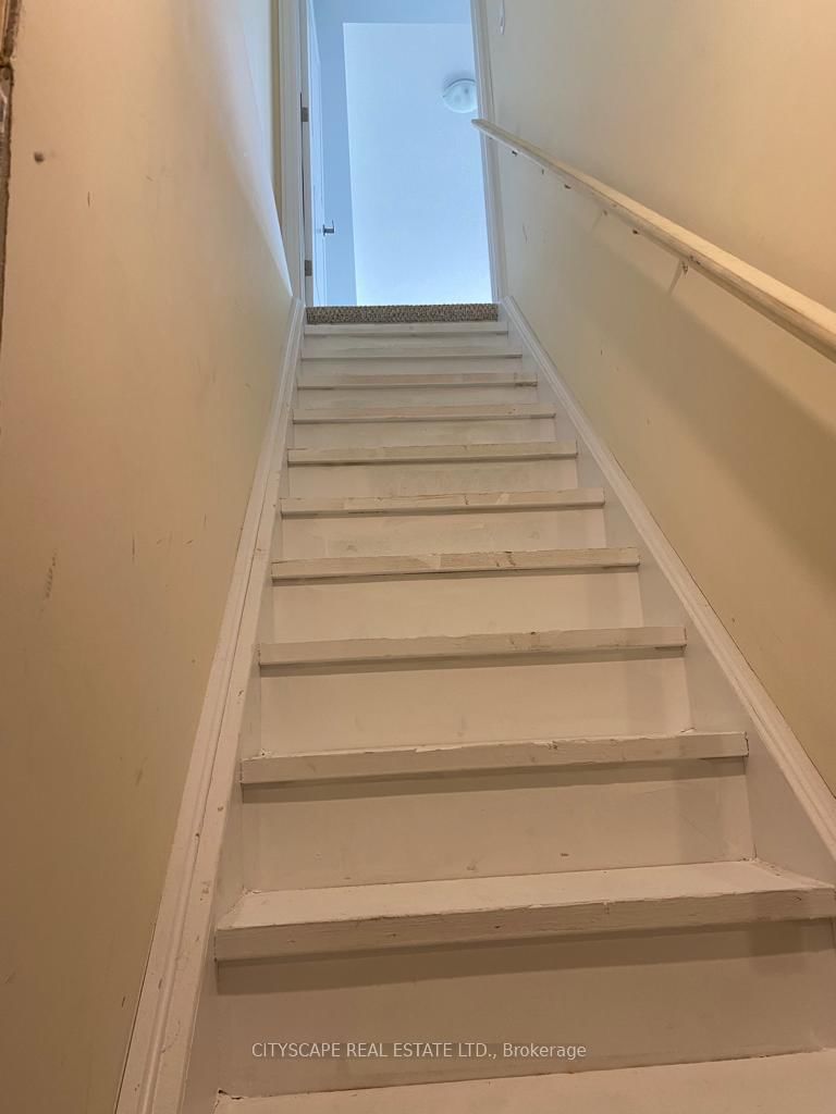 77 Diana Avenue, Unit 7 - Photo 16