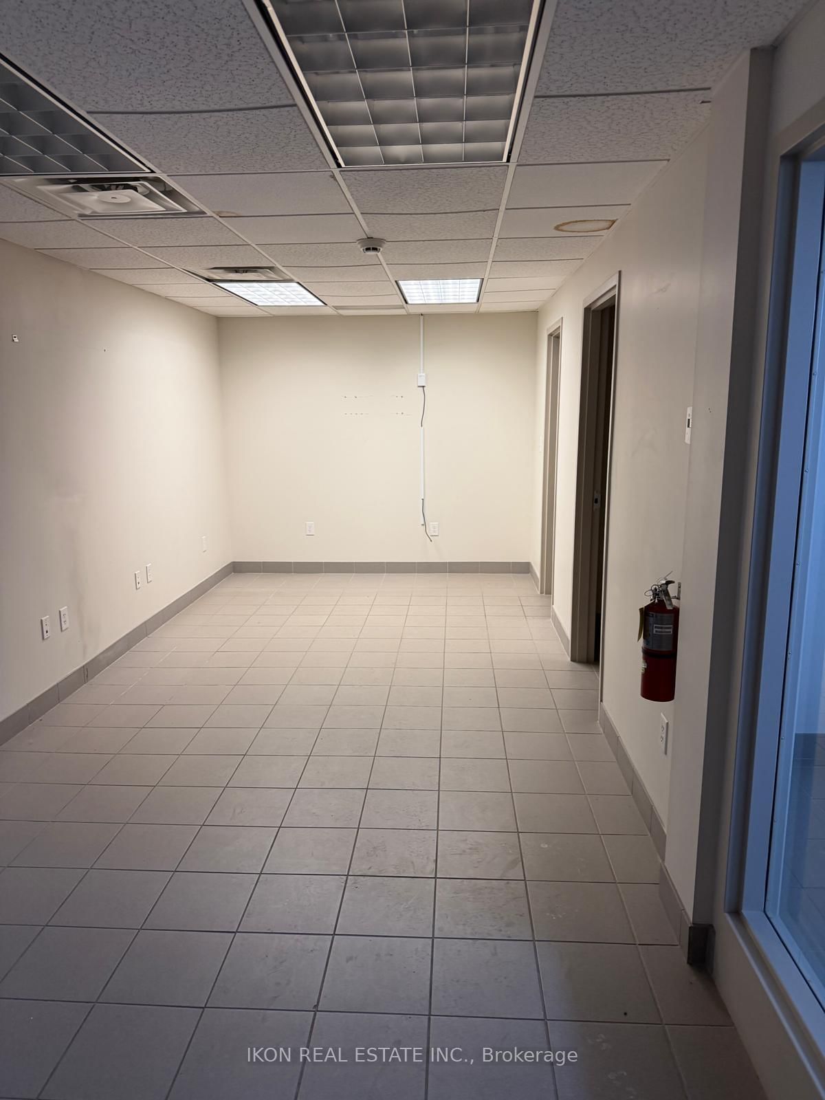 4318 Portage Road, Unit 2ND FL - Photo 4