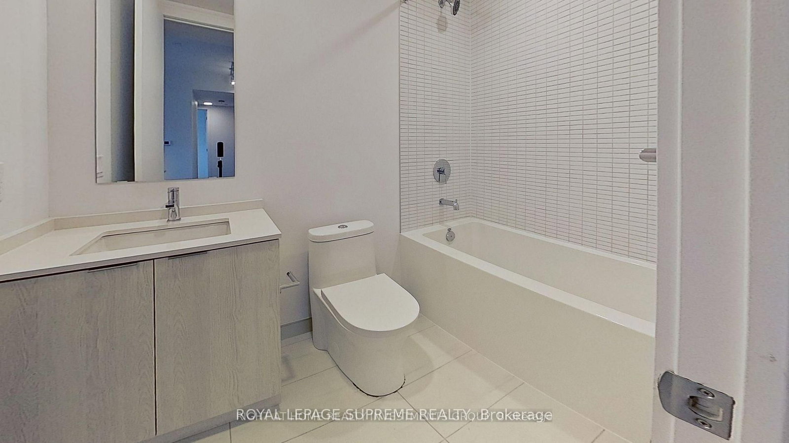 1 Jarvis Street, Unit 1322 - Photo 13