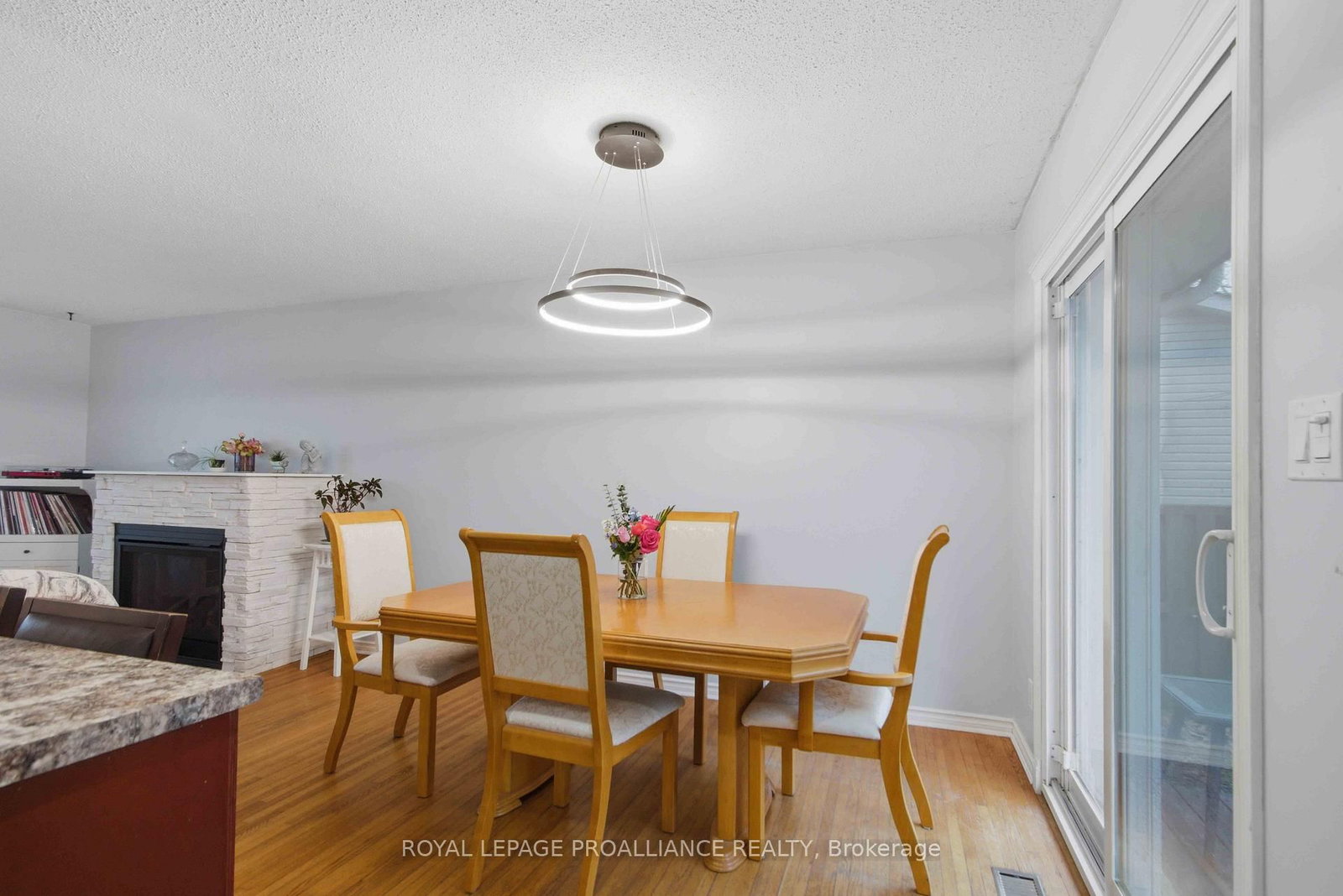 Detached House for sale at 36 Shoniker Avenue, Quinte West, Ontario, K8V 2B5 - Trenton Ward - MLS: X12951794