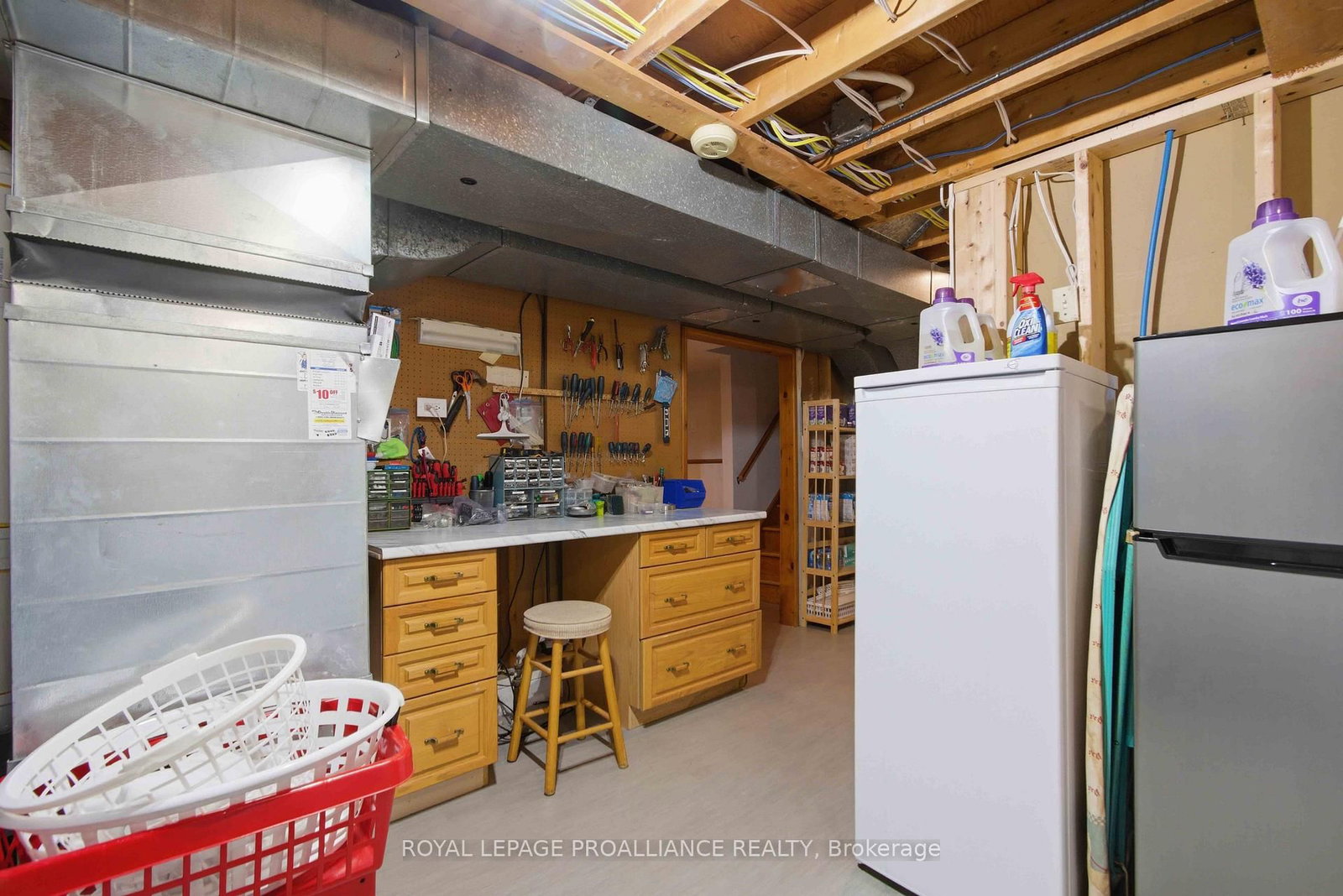 Detached House for sale at 36 Shoniker Avenue, Quinte West, Ontario, K8V 2B5 - Trenton Ward - MLS: X12951794