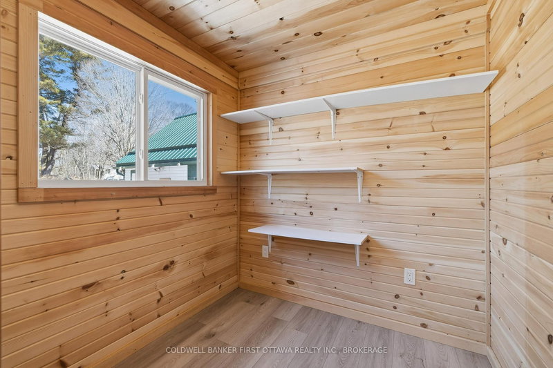 718 Jones Falls Rd, Rideau Lakes, K0G 1E0 | Image 3