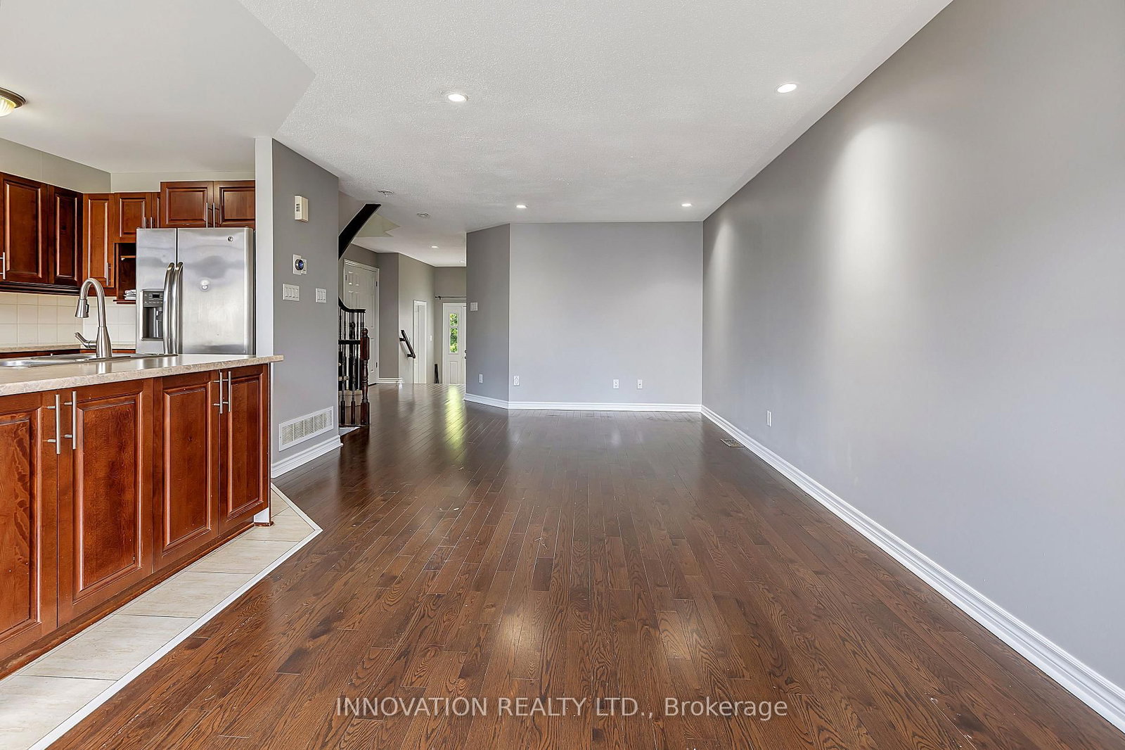 Townhouse for sale at 126 Garrity Crescent, Ottawa, Ontario, K2J 3T5 - Barrhaven - Strandherd - MLS: X12951848