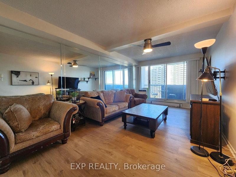 609 - 1380 PRINCE OF WALES Dr, Ottawa, K2C 3N5 | Image 3