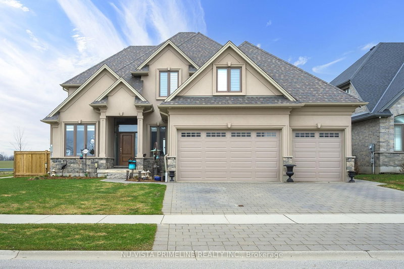 home for sale on 2217 Dauncey Crescent N