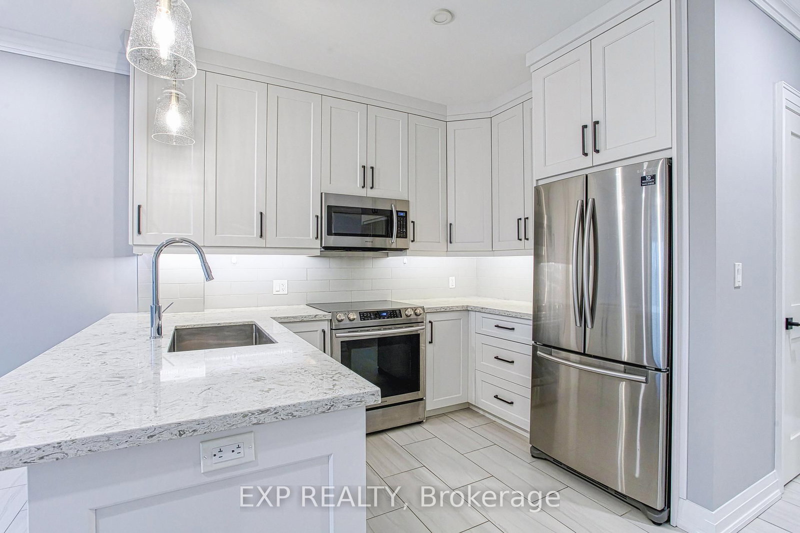 Condo for sale at 205-257 Millen Road, Hamilton, Ontario, L8E 2H1 - Stoney Creek - MLS: X12952156