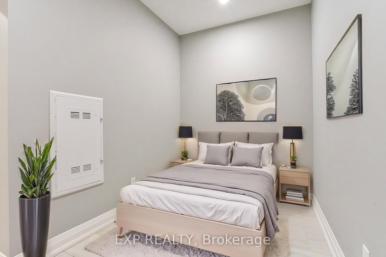 Condo for sale at 205-257 Millen Road, Hamilton, Ontario, L8E 2H1 - Stoney Creek - MLS: X12952156