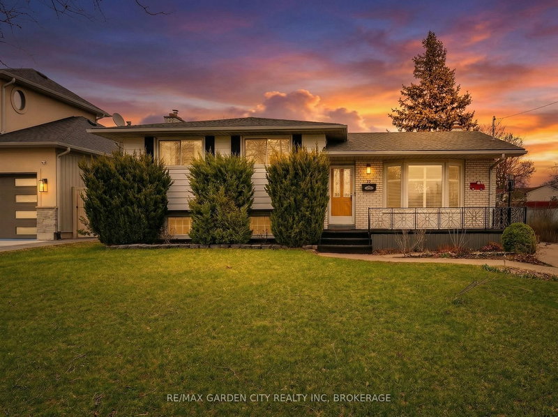 78 Meredith Dr, St. Catharines, L2M 6C7 | Image 2