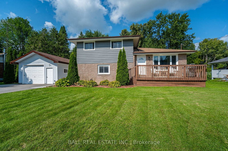 166 Victoria Dr, Kawartha Lakes, K0M 1G0 | Image 2