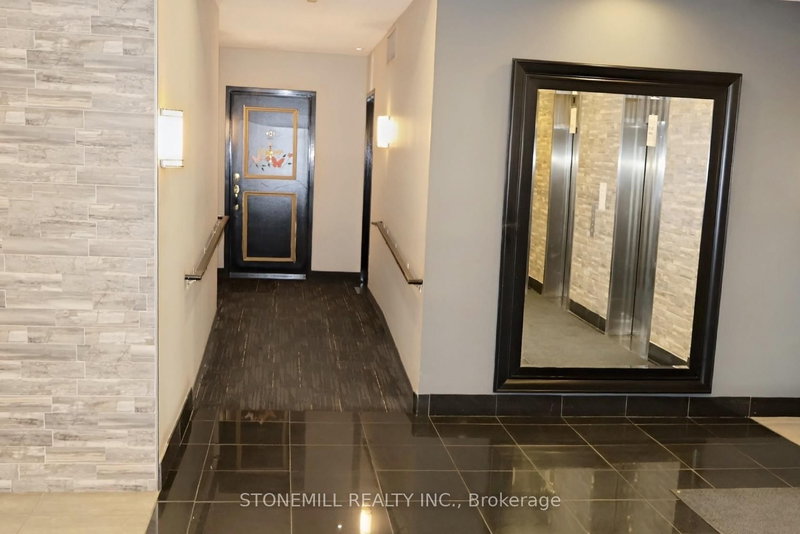 701 - 135 James St S, Hamilton, L8P 2Z6 | Image 3