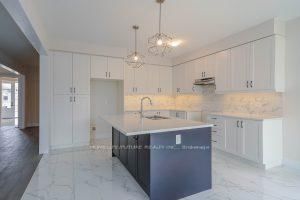 235 O'Neil St, Peterborough, K9K 0H8 | Image 2