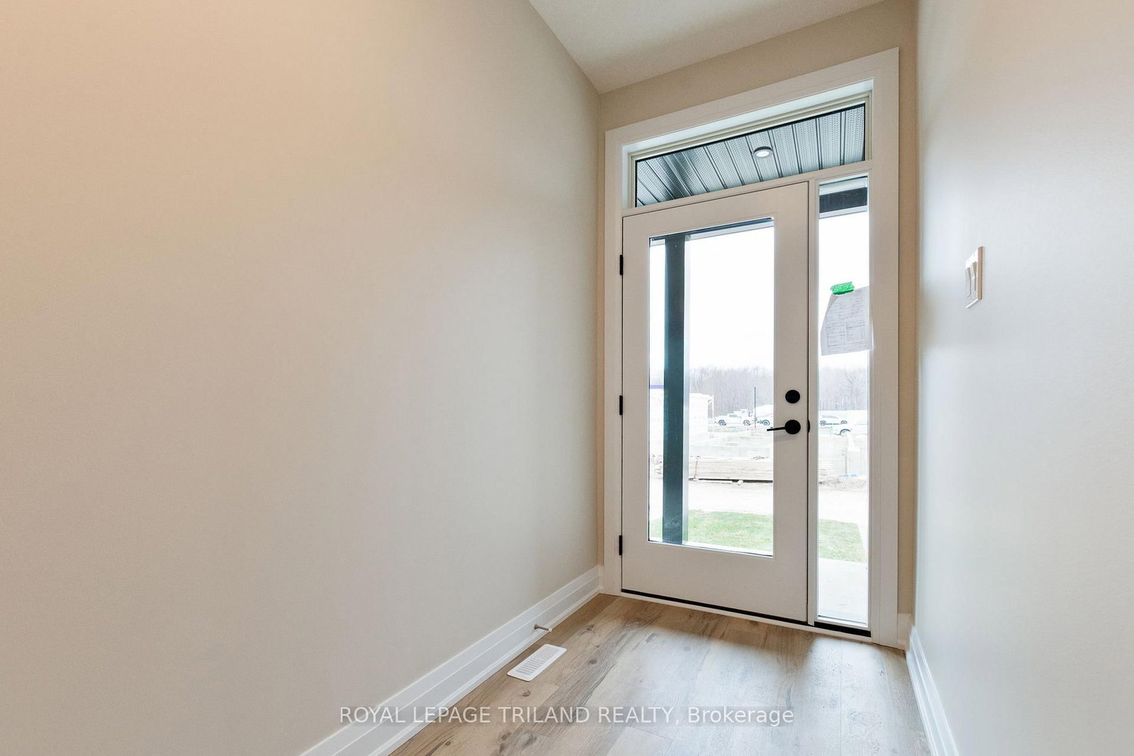 784 Banyan Lane - Photo 5