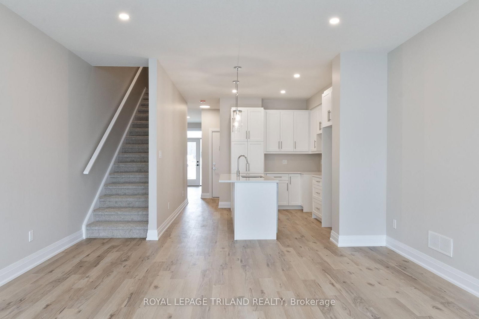 786 Banyan Lane - Photo 12