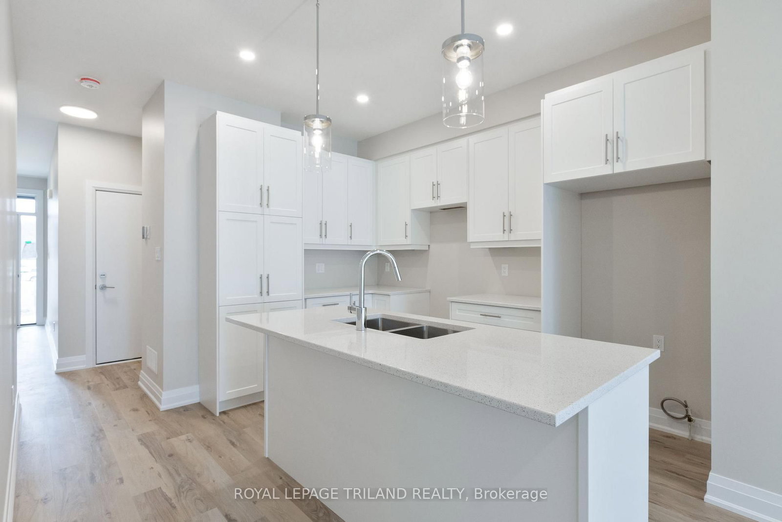 786 Banyan Lane - Photo 6