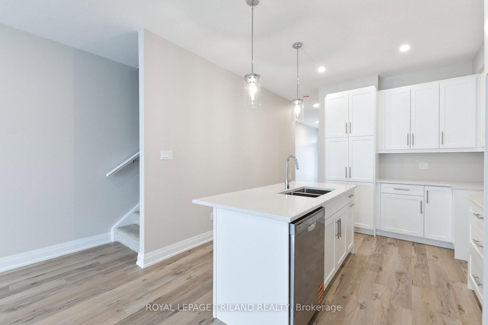 786 Banyan Lane - Photo 7