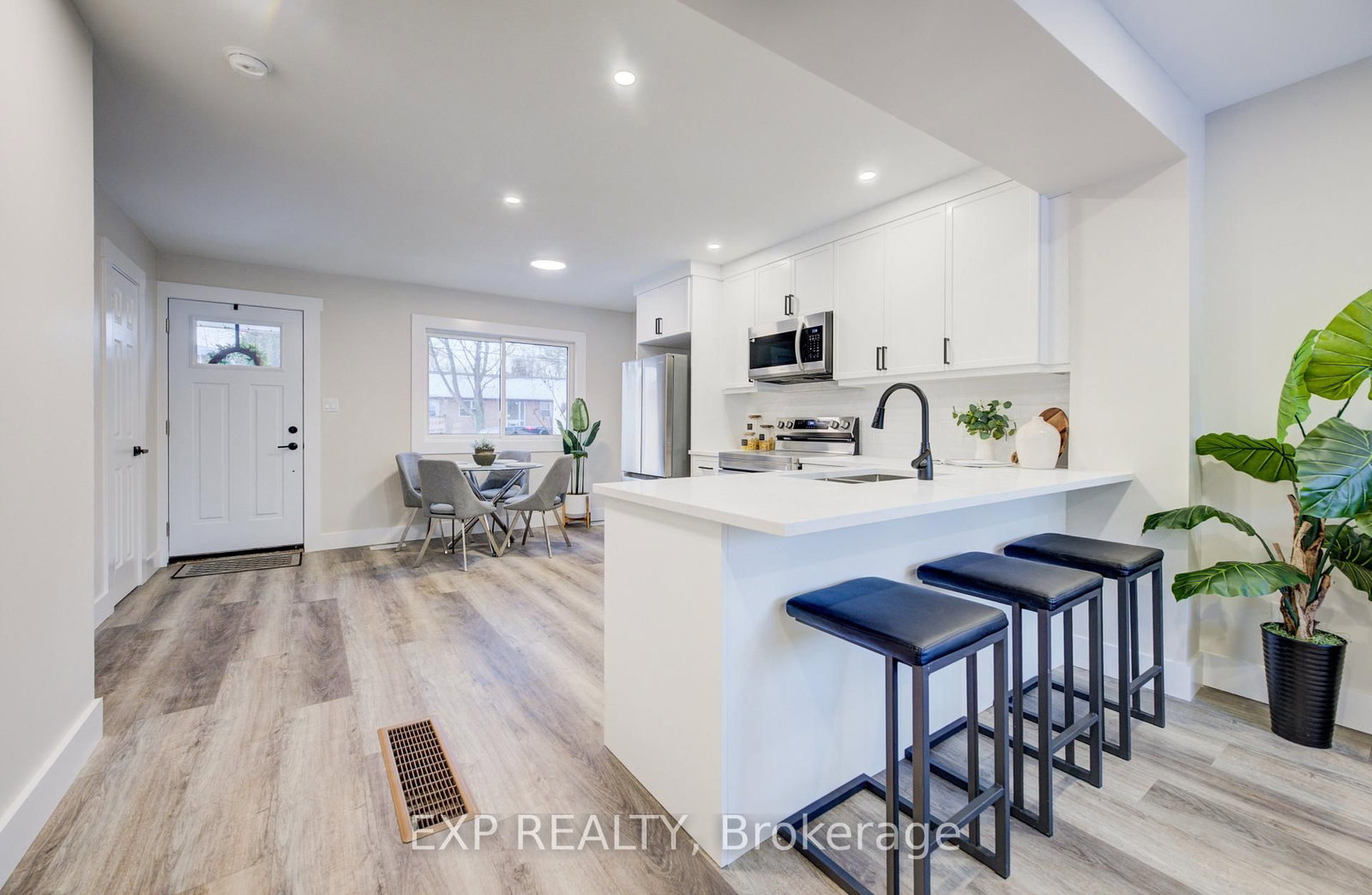 107 Baldwin Avenue - Photo 15