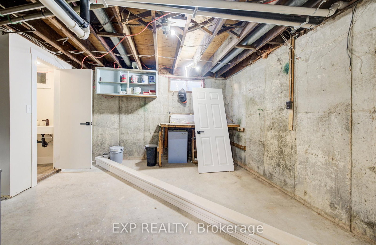 107 Baldwin Avenue - Photo 32