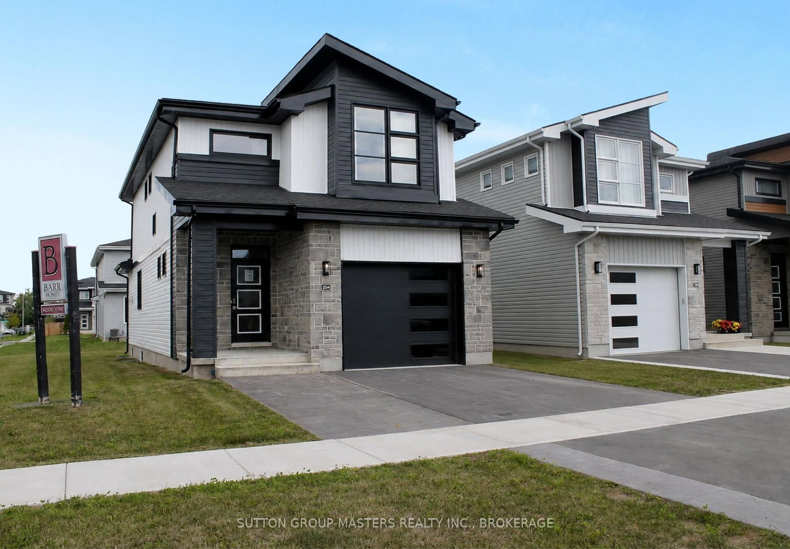 204 Superior Drive • Loyalist, ON photo 2