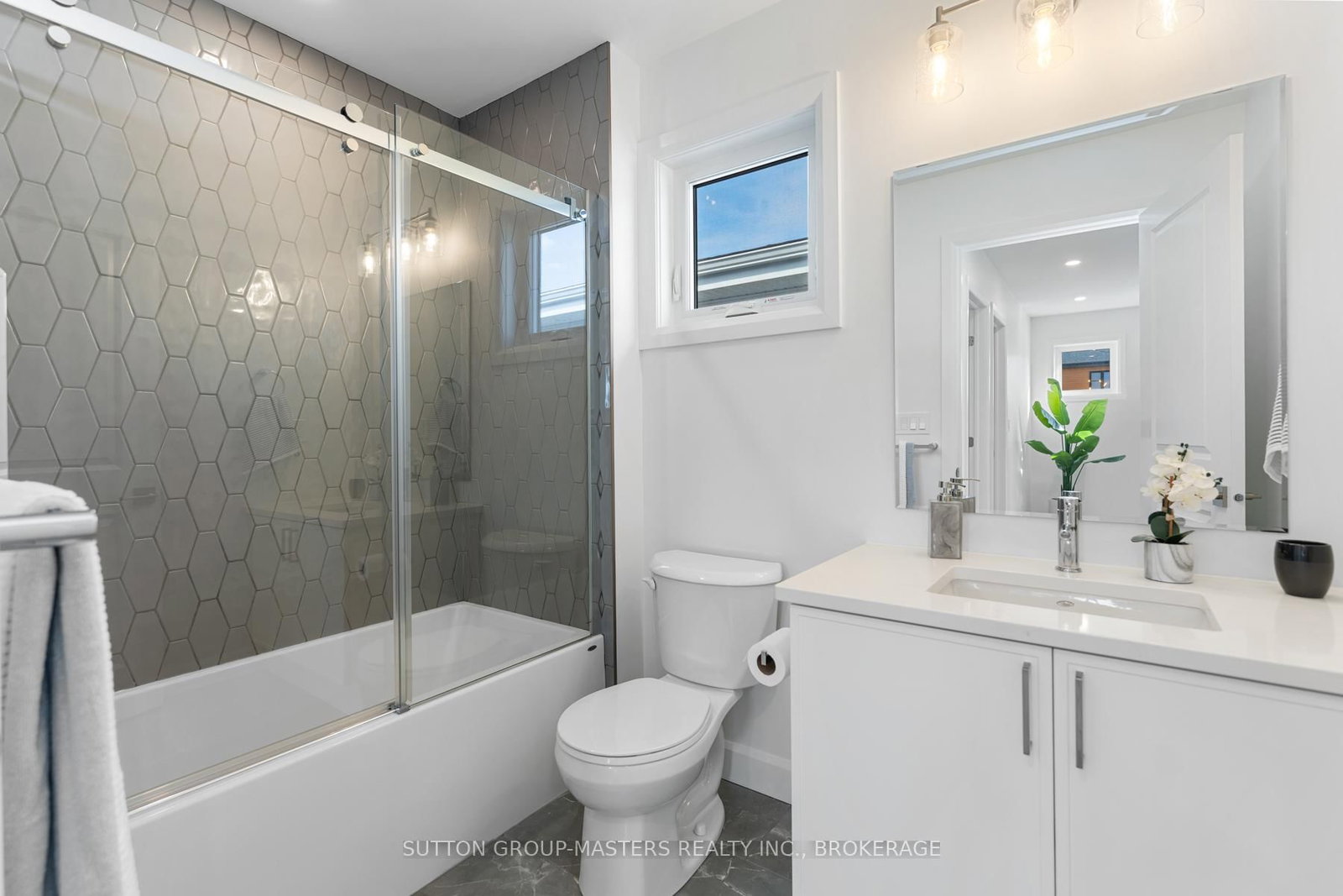 204 Superior Drive • Loyalist, ON photo 40
