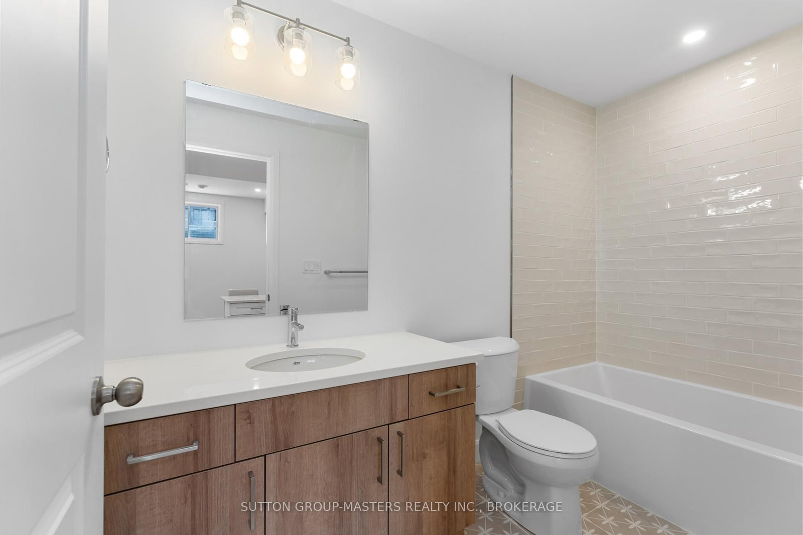 204 Superior Drive • Loyalist, ON photo 46