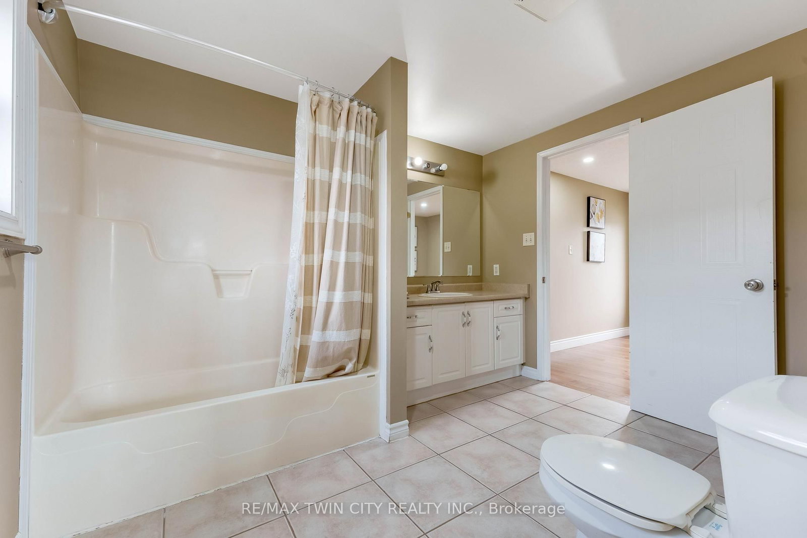 135 Veronica Drive - Photo 19