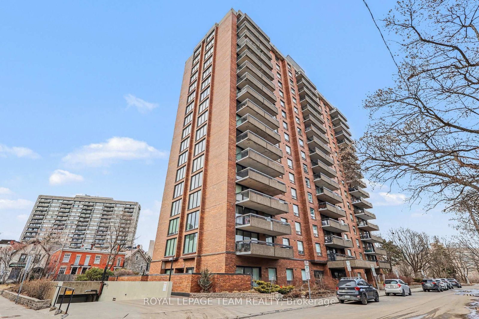 20 The Driveway, Unit 1701