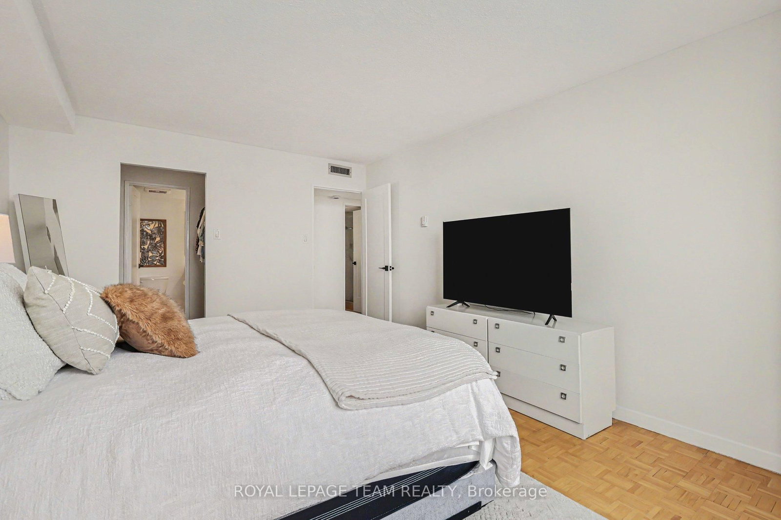 20 The Driveway, Unit 1701 - Photo 19