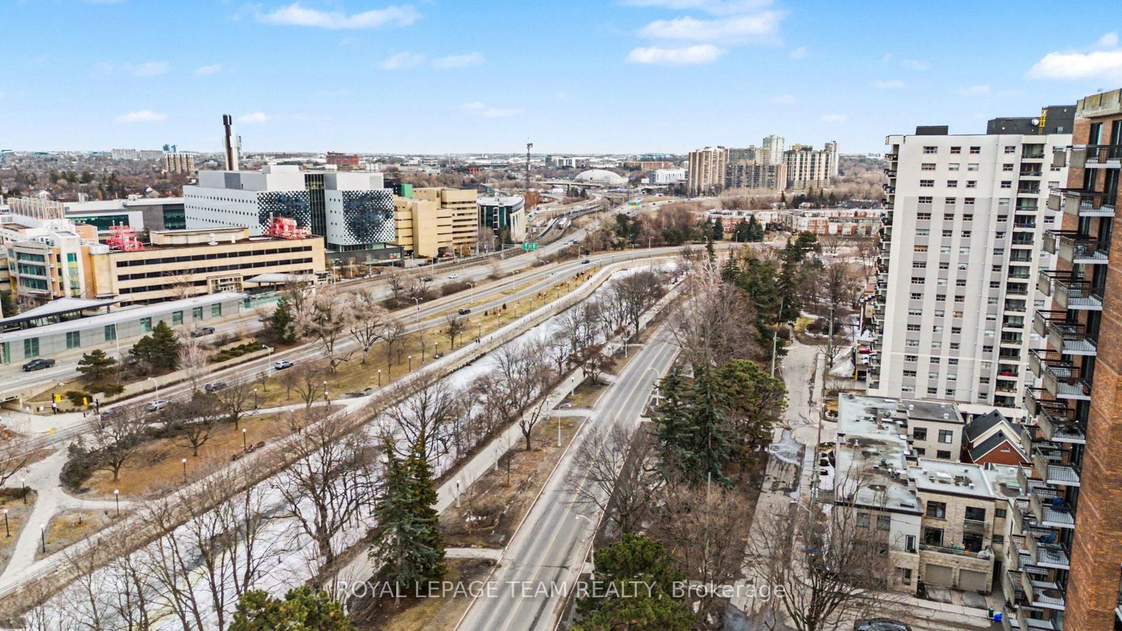 20 The Driveway, Unit 1701 - Photo 32