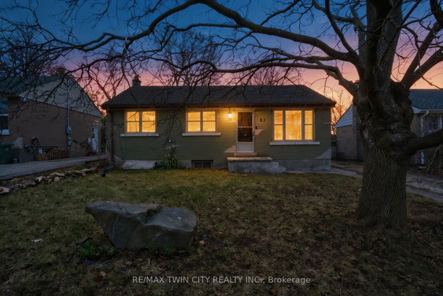 82 Glenview Avenue
