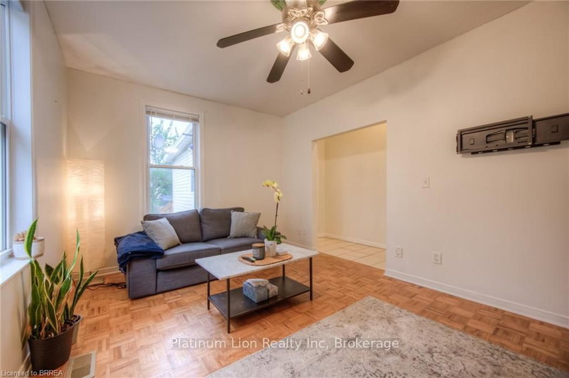 home for sale on 10 Bruce Street