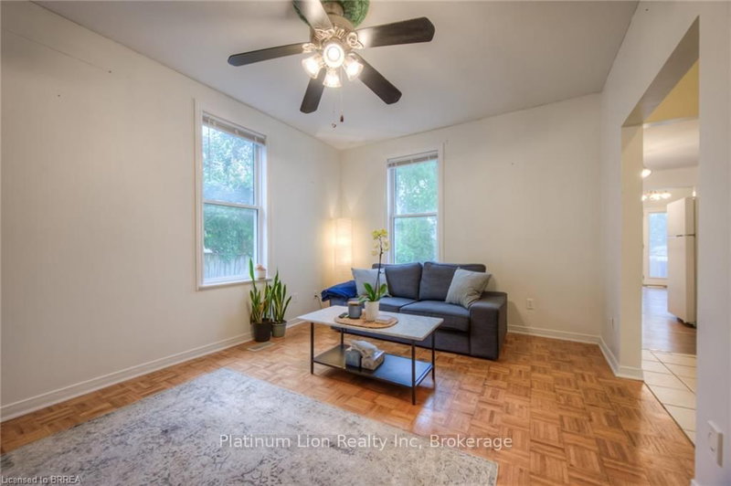 10 Bruce St, Brantford, N3R 1E2 | Image 2