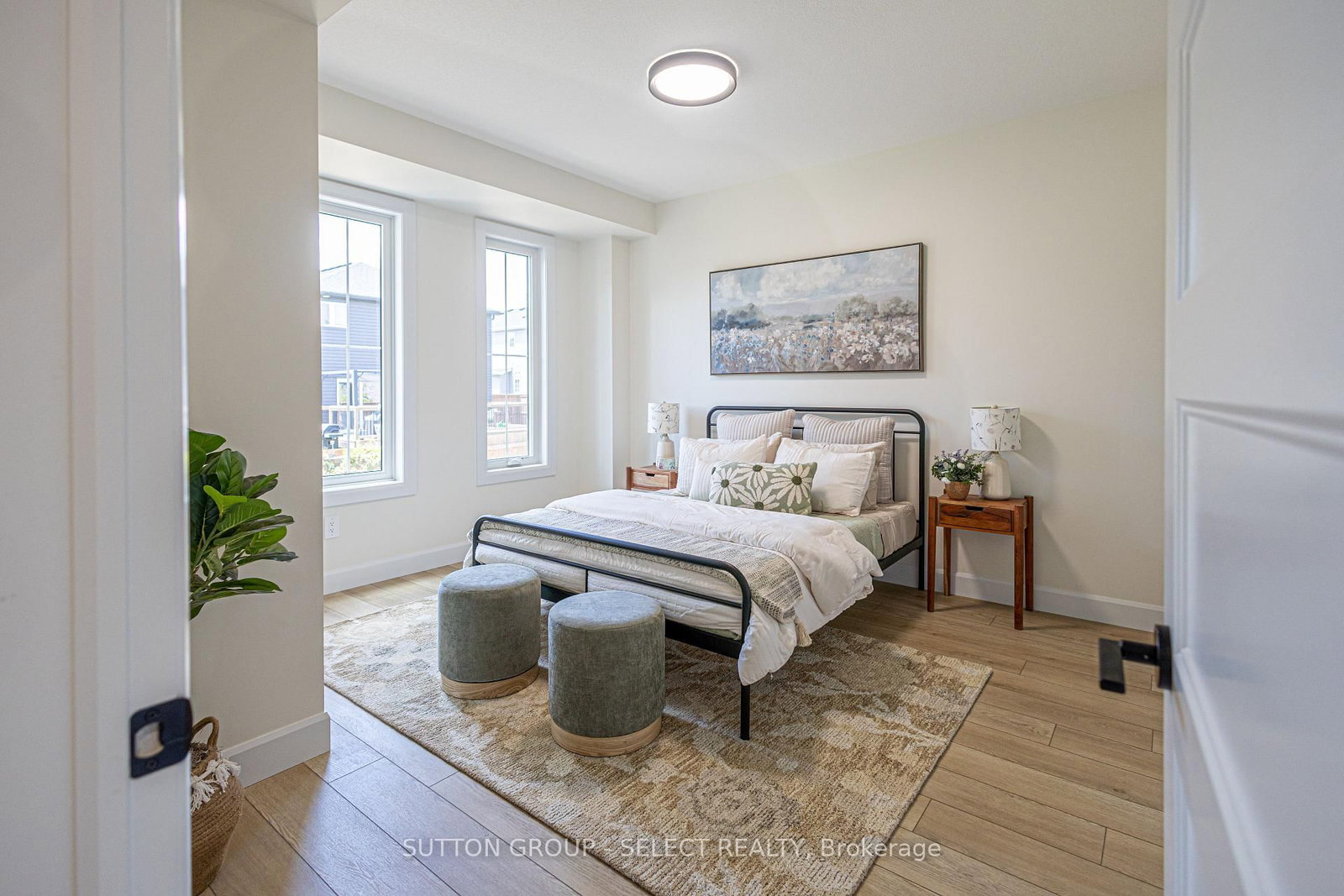 233 Upper Queen Street • #14 • Thames Centre, ON photo 4