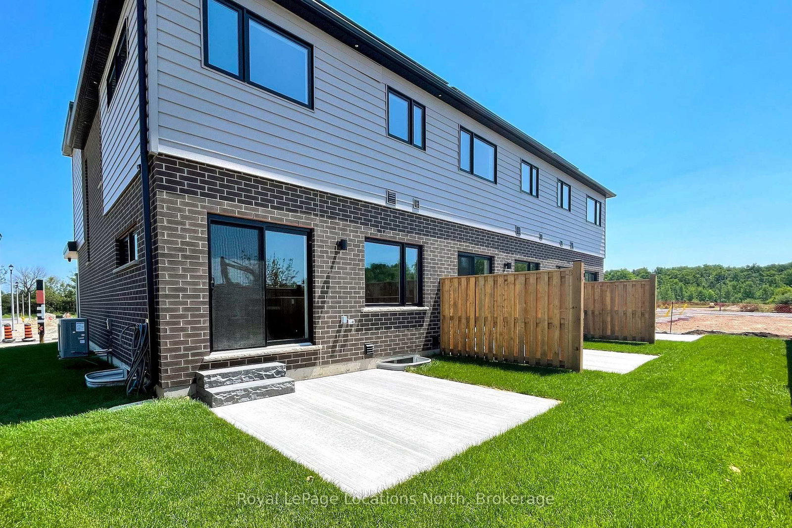 10 Driftwood Lane • Meaford, ON photo 6