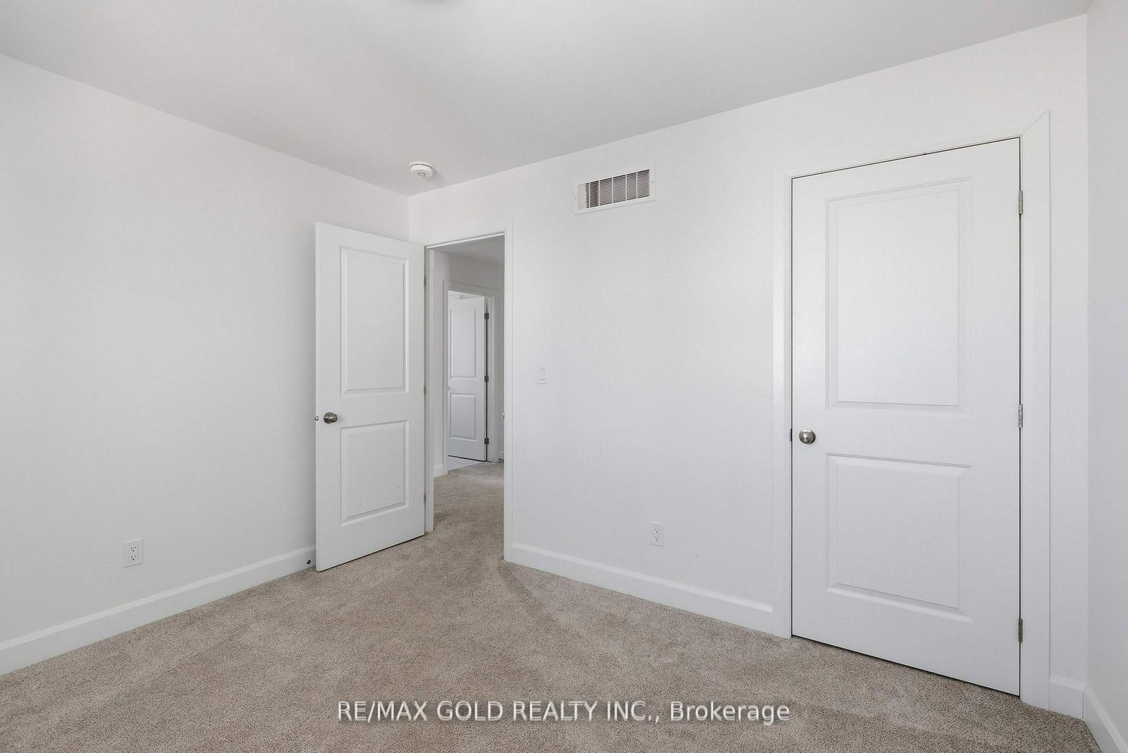 33 Walden Pond Drive - Photo 31