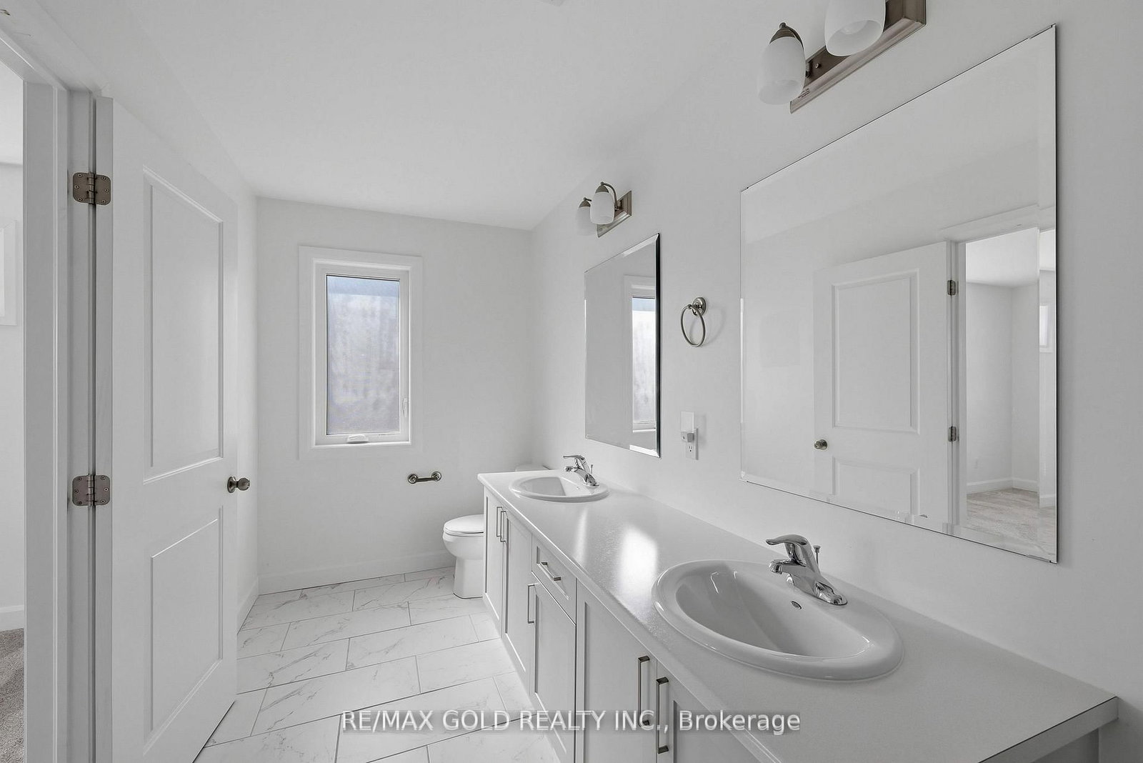 33 Walden Pond Drive - Photo 37