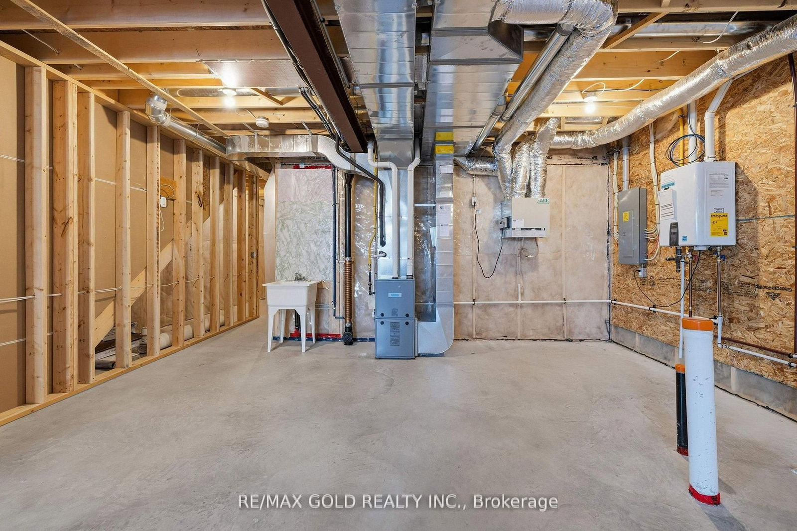 33 Walden Pond Drive - Photo 47